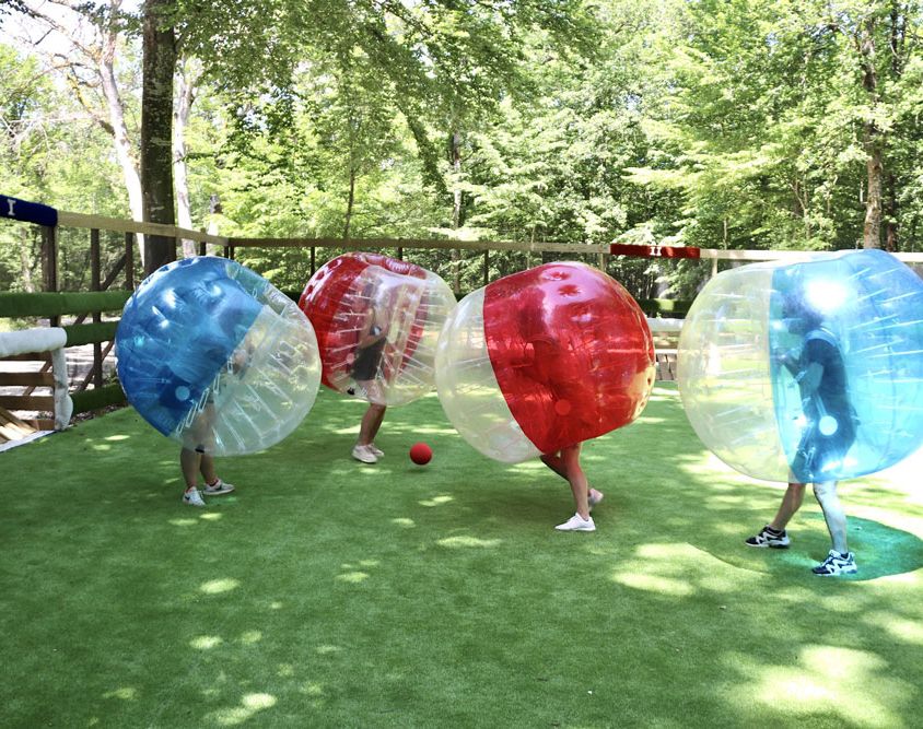 bubble-foot-activites-de-groupe-activite-sportive-bourgogne-parc-de-loisirs-entre-dijon-et-beaune